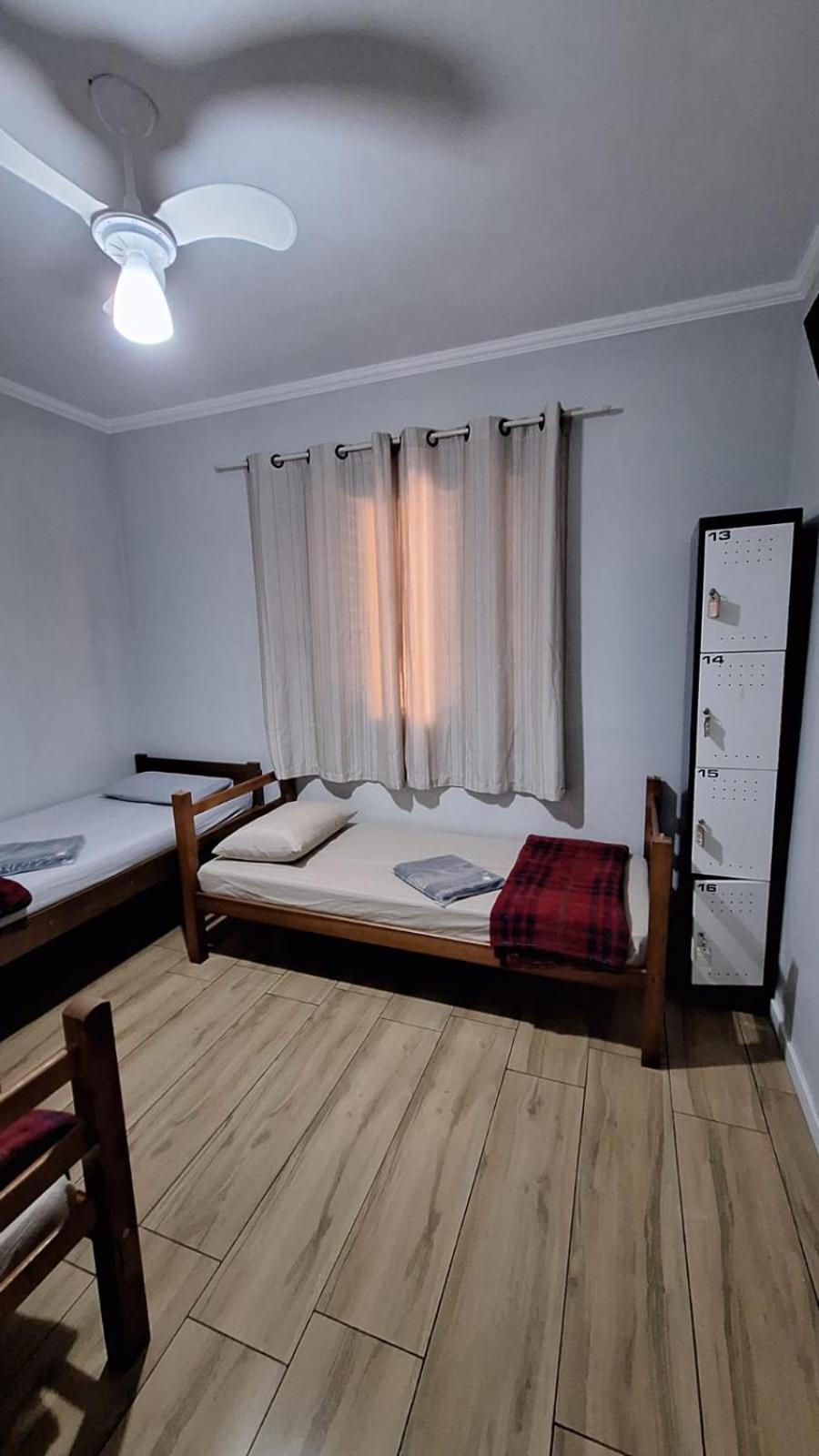 Hostel My House Quartos Perto Do Aeroporto De גווארולוס מראה חיצוני תמונה