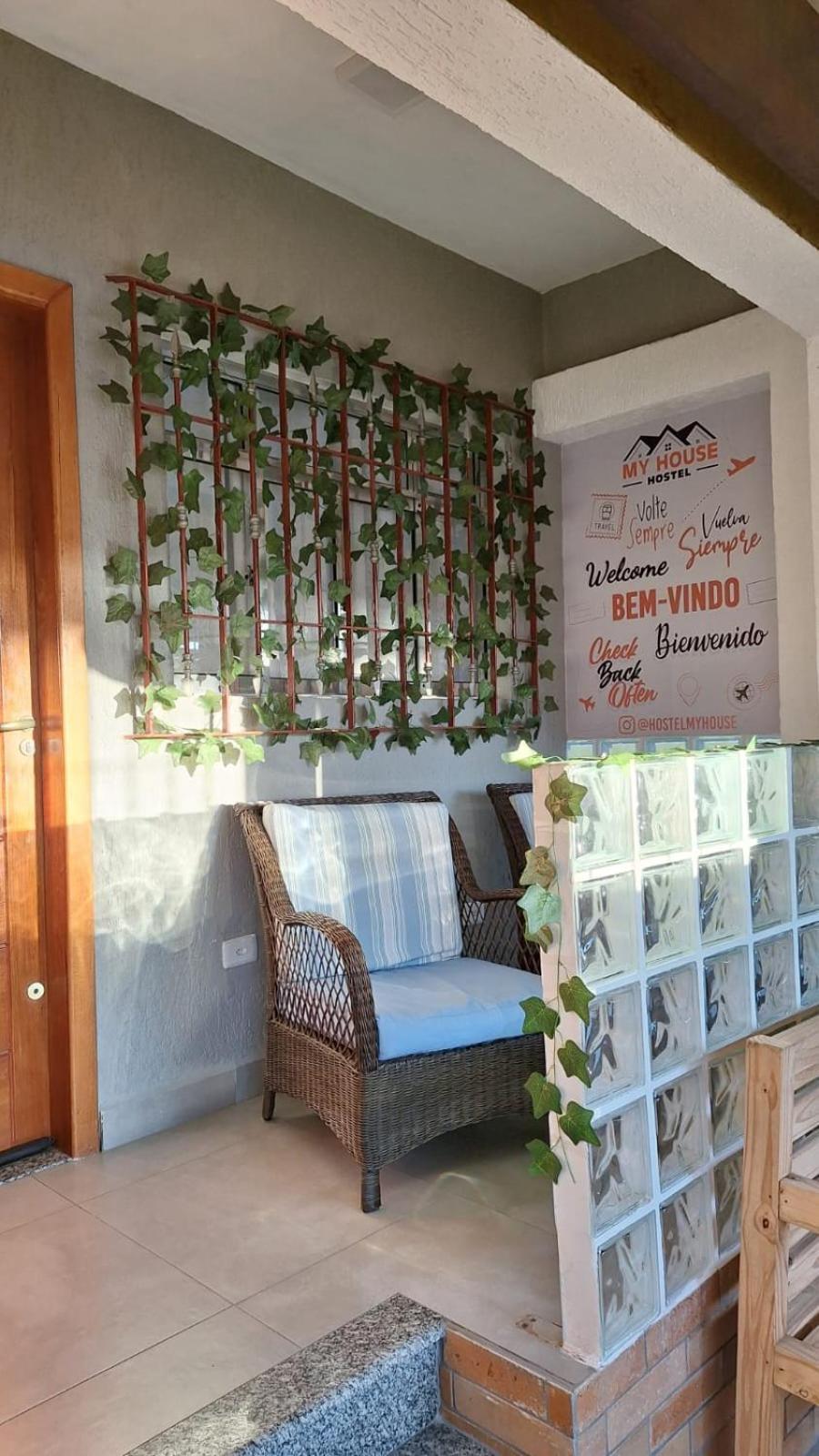 Hostel My House Quartos Perto Do Aeroporto De גווארולוס מראה חיצוני תמונה