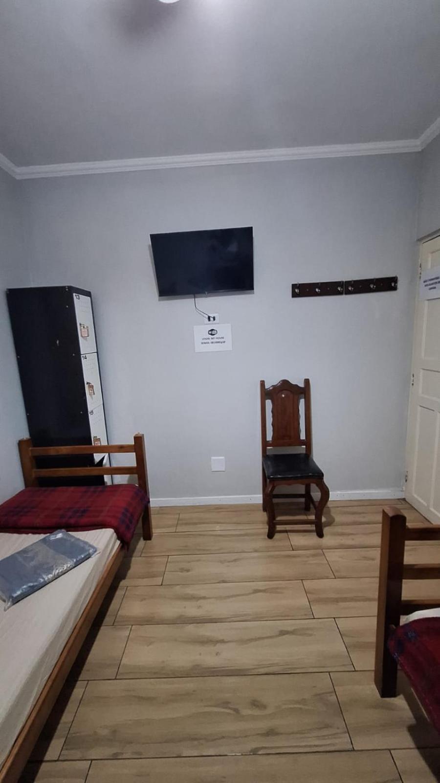 Hostel My House Quartos Perto Do Aeroporto De גווארולוס מראה חיצוני תמונה